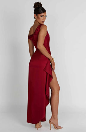 robe,  robe de soirée,  robe longue femme,  robe femme,  robe demoiselle d'honneur,  robe de soiree,  robe invitée mariage,  robe mariage invitée,  robe mariage invitee,  robes,  robe ceremonie femme,  robes femme,  robes soir,  robes noir,  robe noir,  robe maria,  robes chic,  robe chic,  robes soiree, robe de chambre femme, robe pull femme, robe soirée, robe de cocktail